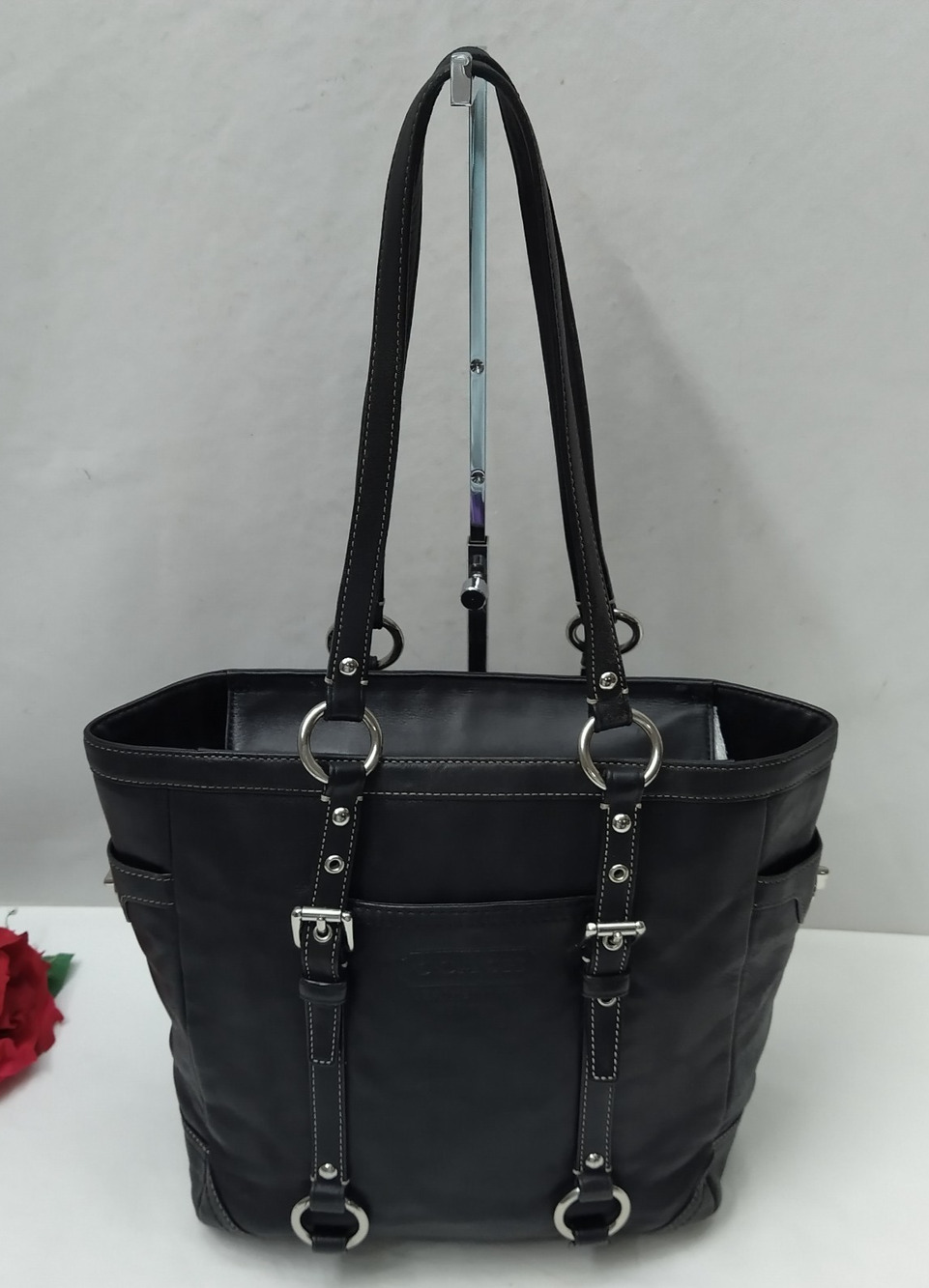 Coach Black Leather Double Handles Zipper Closure Tote Bag